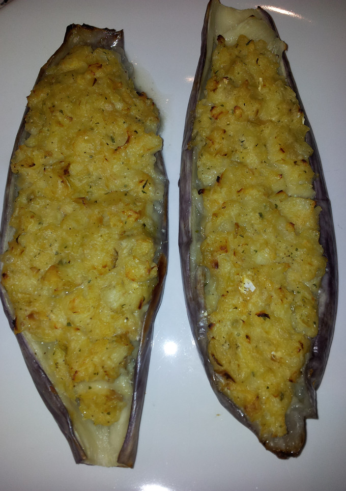 Una foto de Berenjenas rellenas de bacalao