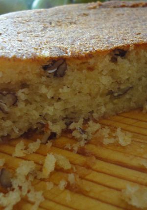Una foto de Bizcocho con nueces pecanas