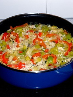 Una foto de Arroz con bacalao, puerros y morrón