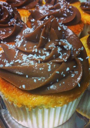 Una foto de Cupcakes de coco y chocolate