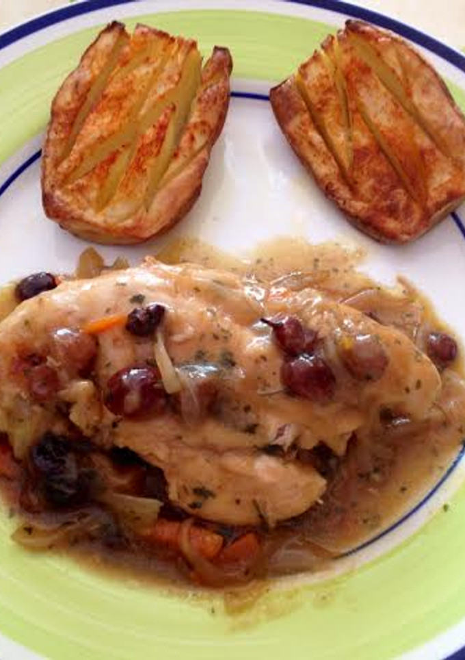 Una foto de Pechugas de pollo rellenas de verduras