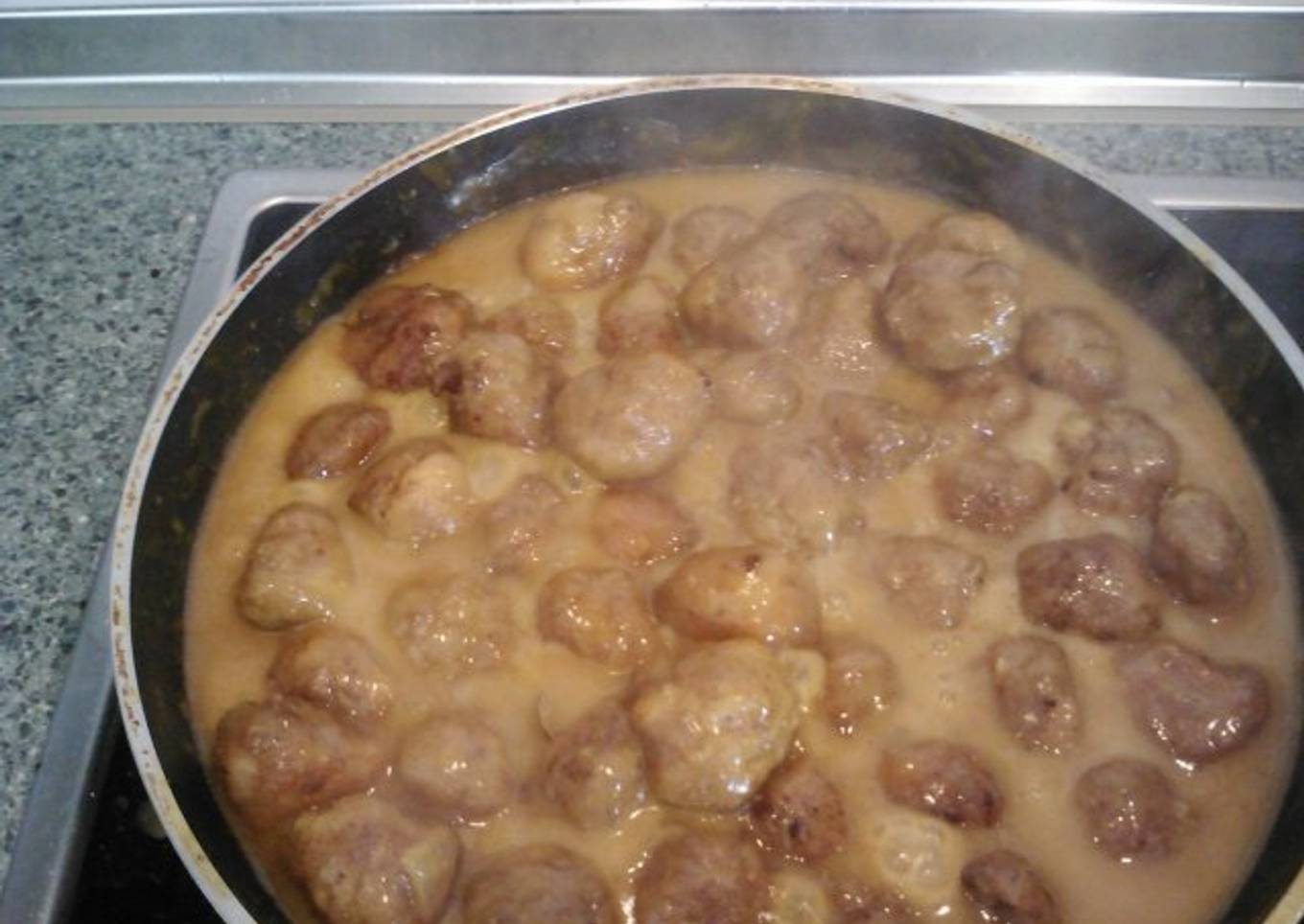 Albóndigas en sobrehúsa
