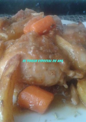 Una foto de Pollo rustido al cava