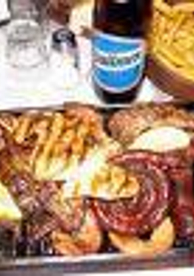 Una foto de Parrillada estilo argentino