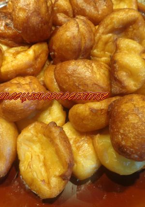 Una foto de Buñuelos de crema