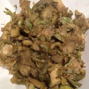 Alcachofas al ajillo