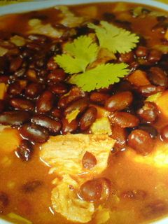 Una foto de SOPA DE FRIJOLES BORRACHITA