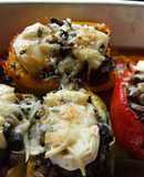 Pimientos rellenos de carne con hongos secos