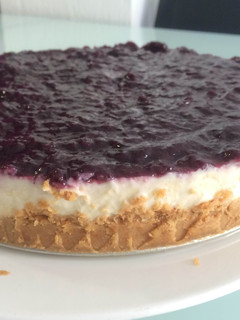 Una foto de Tarta de queso con arándanos en 15 minutos (receta padre de Rosa)
