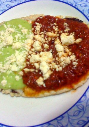 Una foto de Tlacoyos