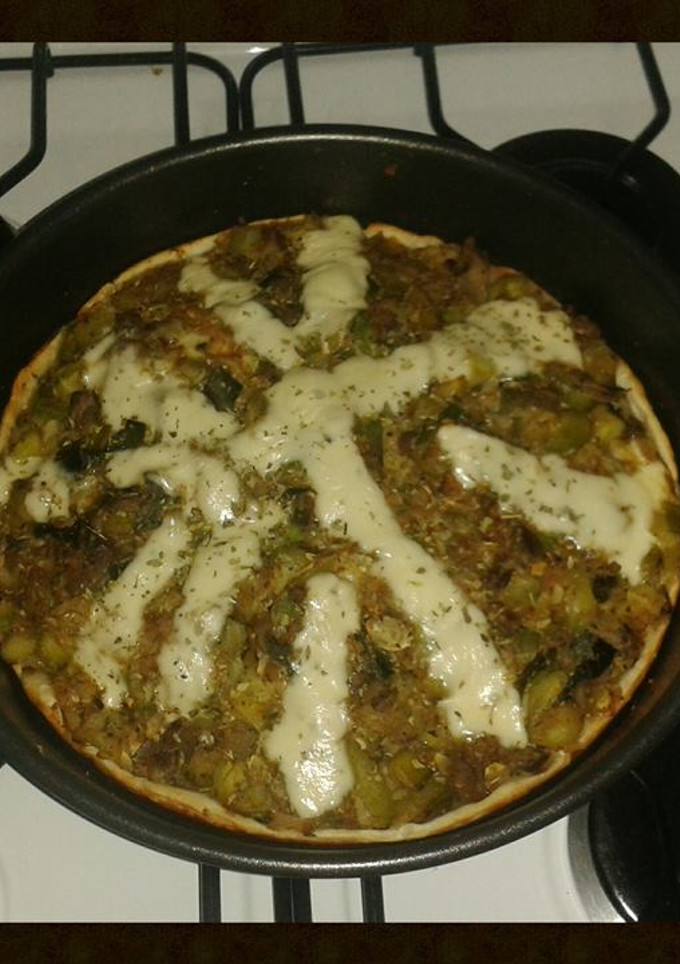 Una foto de Tarta light de zapallitos, puerro y zuquini