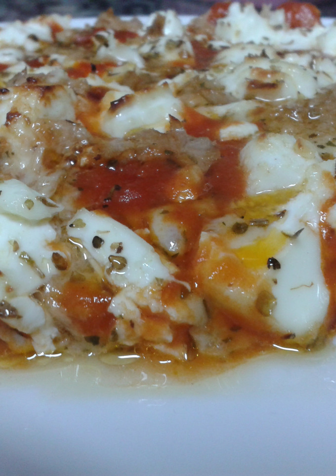 Una foto de Pizza de atún a los dos quesos