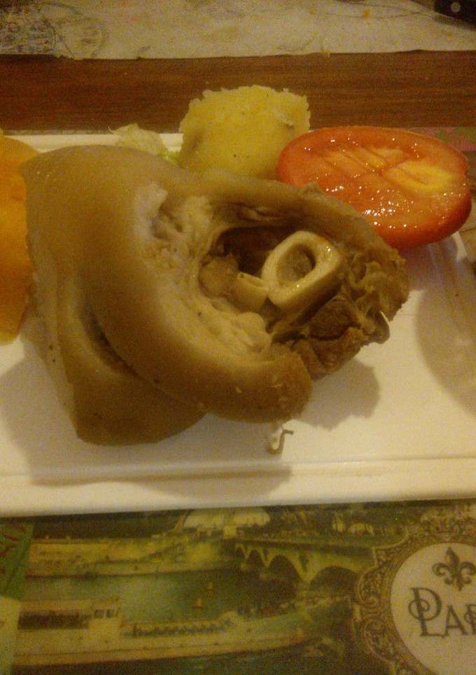 Una foto de Pucherito de garrón de chancho