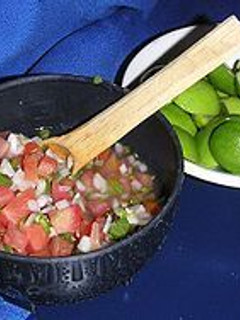 Una foto de Molletes variados
