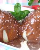 Peras con chocolate al aroma de ron y vainilla