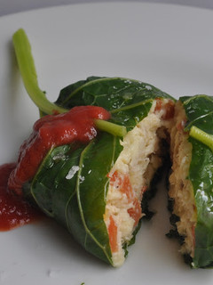 Una foto de Bacalao cremoso vestido de verde
