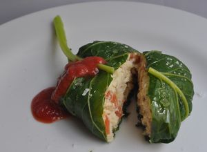Una foto de Bacalao cremoso vestido de verde
