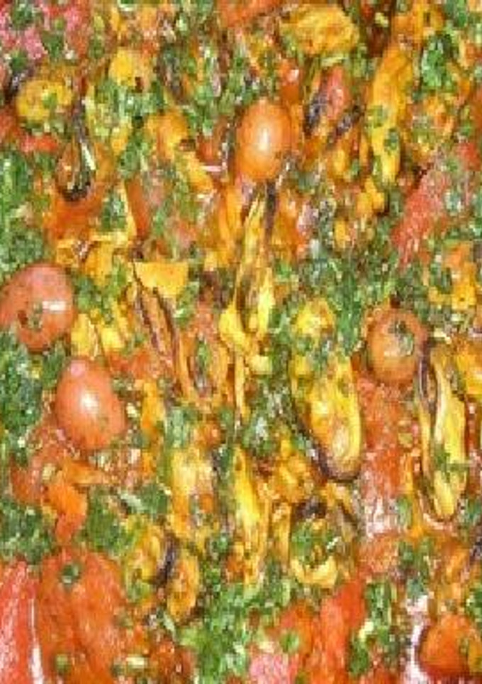 Una foto de Tajin de mejillones