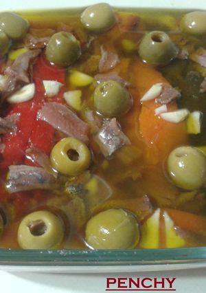 Una foto de Ensalada de pimientos tricolores Solariega