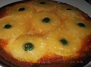Una foto de Torta invertida de ananá