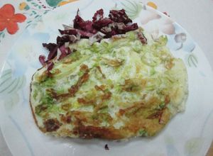Una foto de Omelette de endibias con jamón