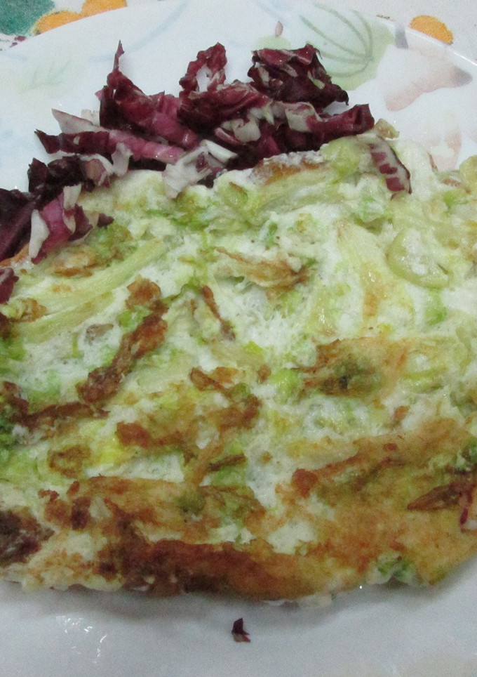 Una foto de Omelette de endibias con jamón