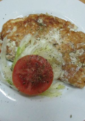 Una foto de Omelette de claras con atún