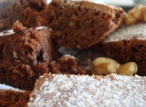 Una foto de Brownie de chocolate en el microondas