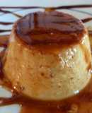 Flan cremoso de café con leche condensada