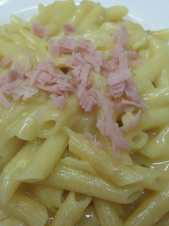 Una foto de Macarrones 4 quesos