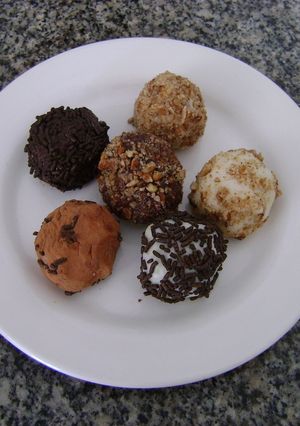 Una foto de Trufas de chocolate negro