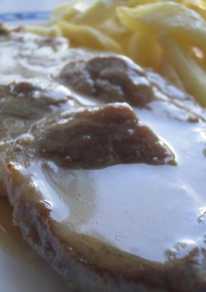 Una foto de Chuletas de cerdo al vino