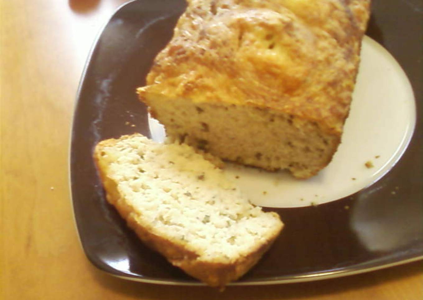 Pan de hierbas y queso