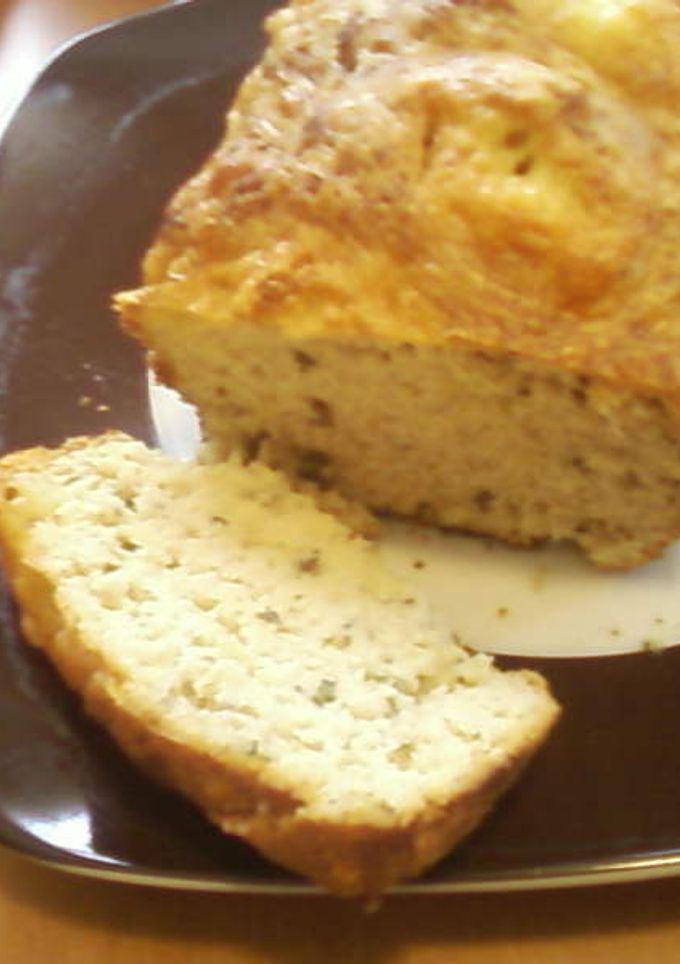 Una foto de Pan de hierbas y queso