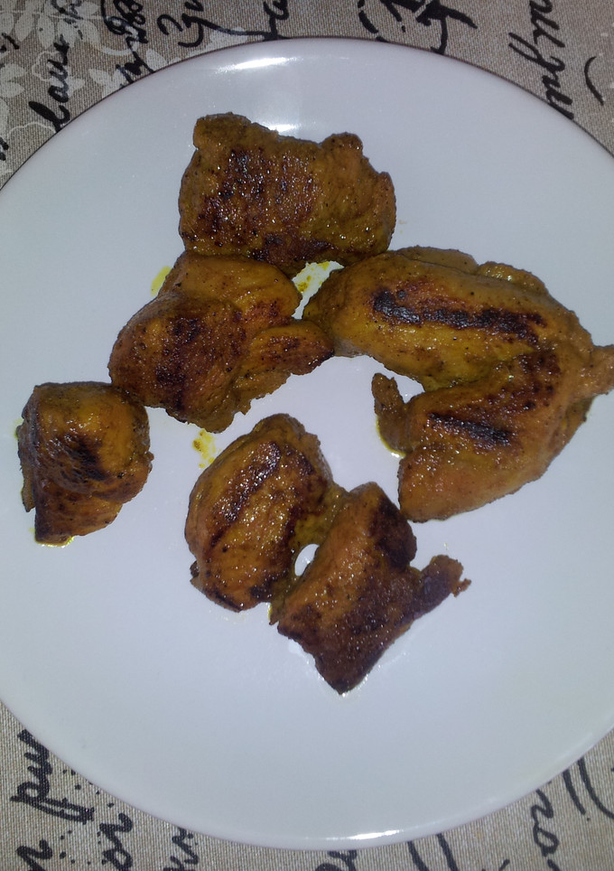 Una foto de Pinchos de pollo adobados