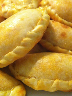 Una foto de Empanadillas de atún, tomate y huevo