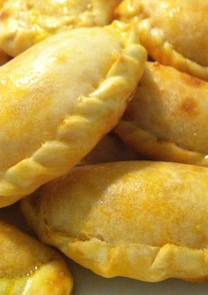 Una foto de Empanadillas de atún, tomate y huevo
