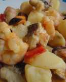 Marmitako de sargo, langostinos y mejillones