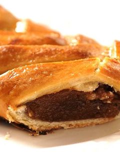 Una foto de Rosca trenzada de membrillo