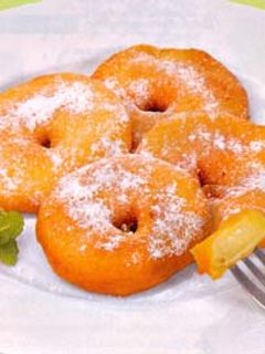 Una foto de Buñuelos de manzana o banana