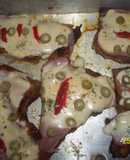 Matambre a la pizza con papas asadas a la española