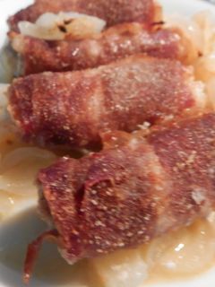 Una foto de Filetes de rape envueltos en jamon serrano