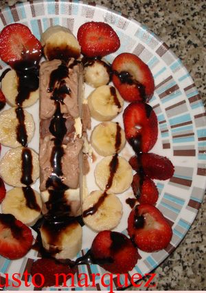 Una foto de Tartas heladas con frutas