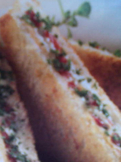 Una foto de SANDWICH GRIEGO O MEDITERRANEO