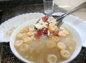Una foto de Caldo de puchero sobrante