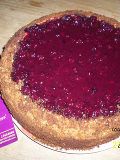 Una foto de Cheesecake con salsa de Zarzamora