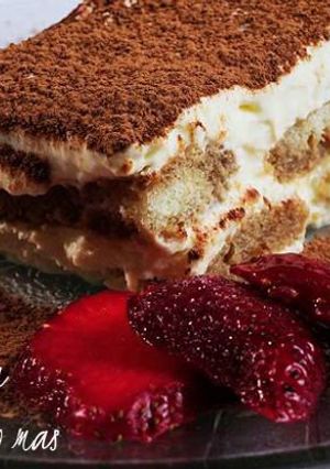 Una foto de Tiramisú Italiano Uso Nostro