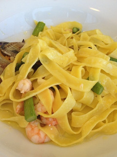 Una foto de Tagliatelle en salsa de almejas