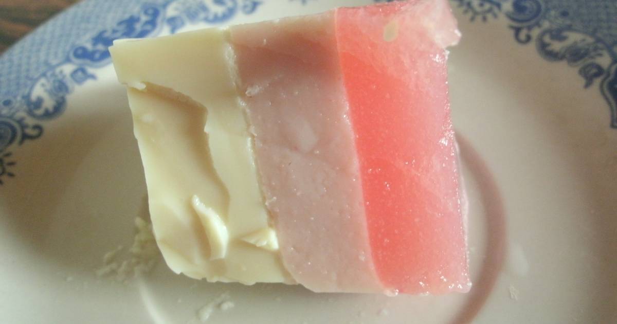 Deliciosa Gelatina de Guayaba Receta de anaperdomo Cookpad