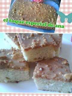 Una foto de Bizcocho con crema de turrón